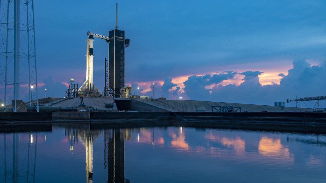 SpaceX плавучий космодром